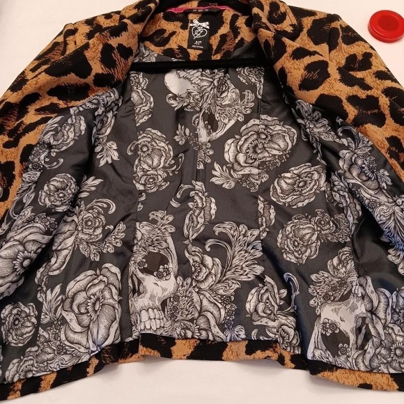 Rare Iron Fist Jacket -‎ Size XSmall - Picture 6 of 9